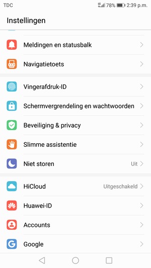 Scroll naar en selecteer Beveiliging & privacy