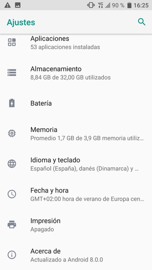 Desplácese y seleccione Acerca de
