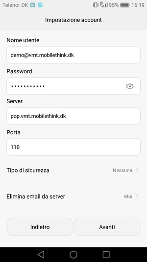Inserisci Nome utente e l'indirizzo del server di posta in arrivo. Seleziona Avanti