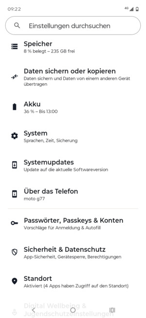 Scrollen Sie und wählen Sie Systemupdates