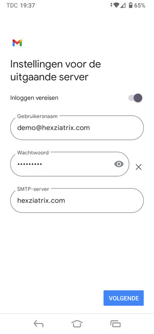 Voer Uitgaand serveradres in en selecteer VOLGENDE