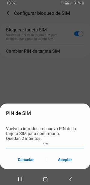 Confirme su nuevo PIN de la tarjeta SIM y seleccione Aceptar