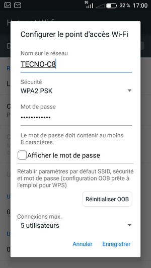 Saisissez un mot de passe de hotspot Wi-Fi d'au moins 8 caractères et sélectionnez Enregistrer