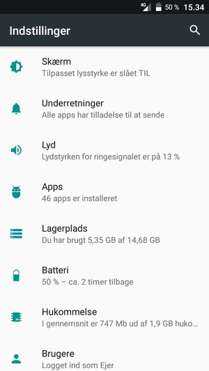 Vend tilbage til menuen Indstillinger og scroll til og vælg Batteri