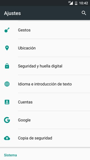 Desplácese y seleccione Seguridad y huella digital