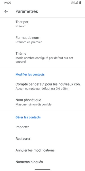 Faites défiler et sélectionnez Importer