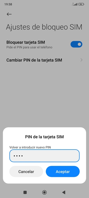 Confirme su nuevo PIN de tarjeta SIM y seleccione Aceptar