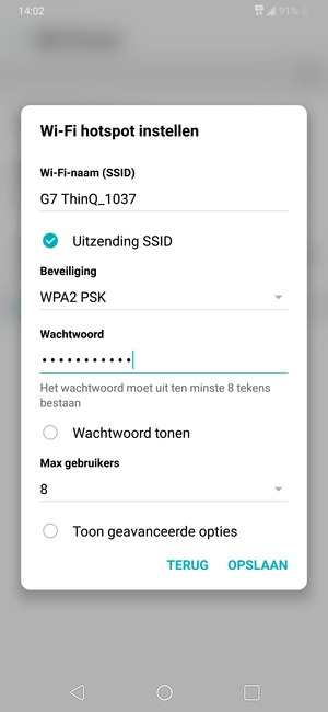 Voer een wachtwoord van een WiFi-hotspot in van ten minste 8 tekens en selecteer OPSLAAN