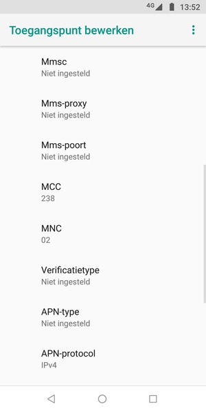 Scroll naar beneden en voer internetgegevens in