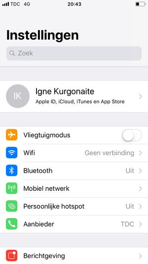 Selecteer Apple ID, iCloud, iTunes en App Store