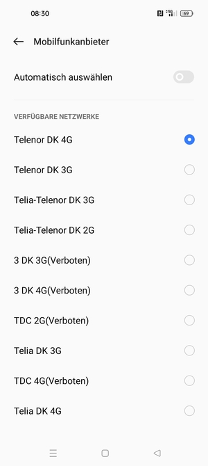 Wählen Sie einen Netzbetreiber von der Liste