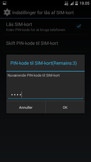 Indtast din Nuværende PIN-kode til SIM-kort og vælg OK