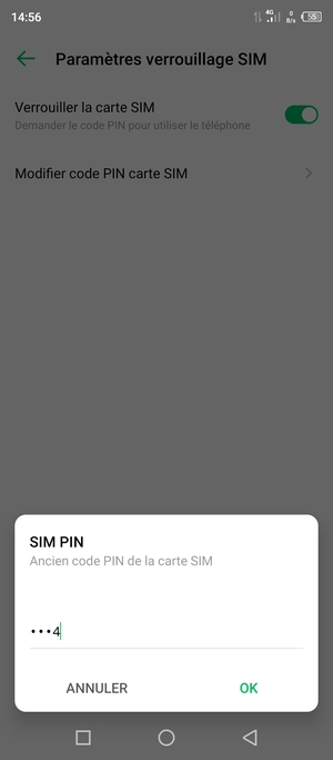 Saisissez votre Ancien code PIN de la carte SIM et sélectionnez OK