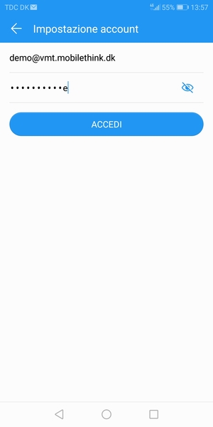 Inserisci il tuo indirizzo email e password. Seleziona ACCEDI