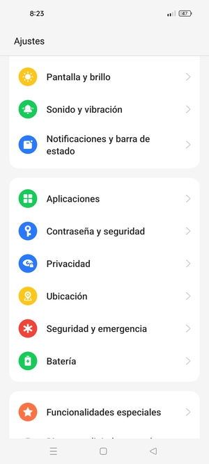 Desplácese y seleccione Contraseña y seguridad