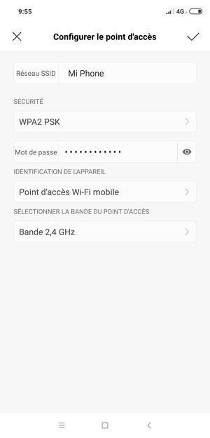Saisissez un mot de passe de hotspot Wi-Fi d'au moins 8 caractères et sélectionnez Enregistrer