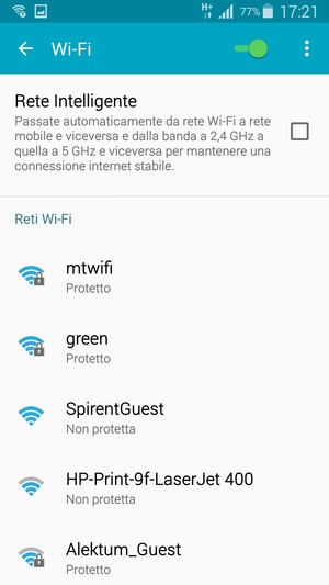 Seleziona la rete wireless a cui desideri connetterti