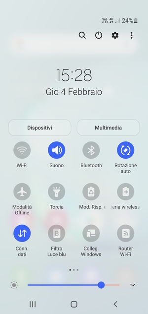 Seleziona il tasto v