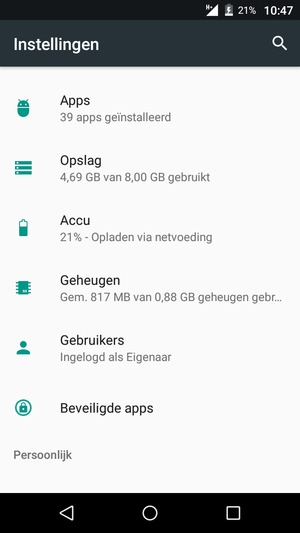 Scroll naar en selecteer Accu