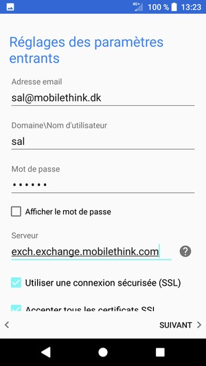Saisissez votre Nom d'utilisateur et l'adresse du serveur Exchange. Sélectionnez SUIVANT