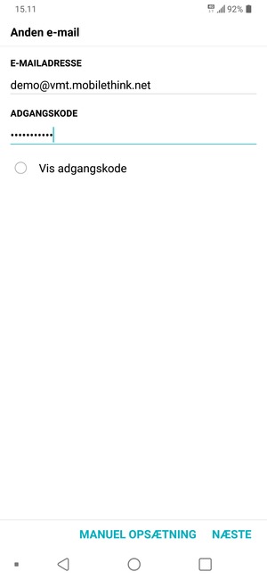 Indtast din e-mailadresse og adgangskode. Vælg NÆSTE