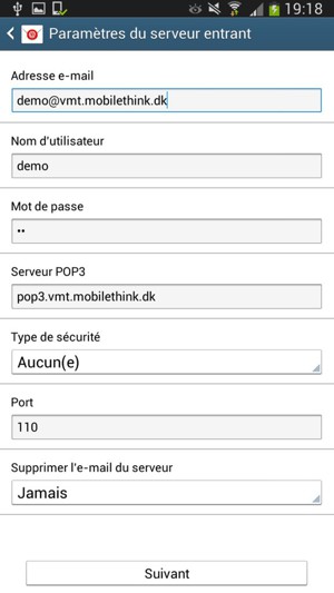 Saisissez votre Nom d'utilisateur  et l'adresse du serveur entrant. Sélectionnez Suivant