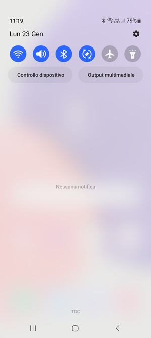 Scorri nuovamente verso il basso il menu in alto