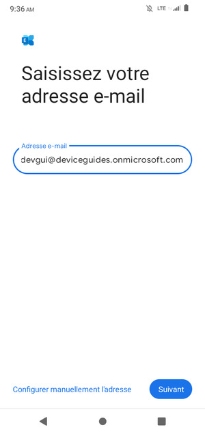 Saisissez votre adresse e-mail et sélectionnez Configurer manuellement l'adresse
