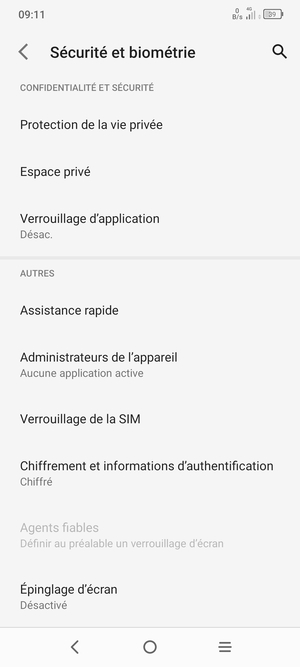 Faites défiler et sélectionnez Verrouillage de la SIM