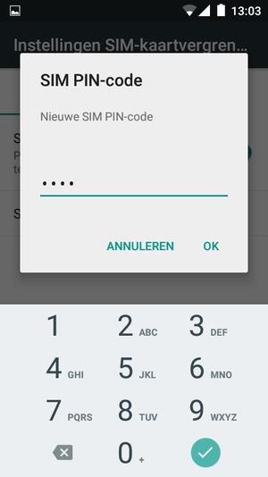 Voer uw Nieuwe SIM PIN-code in en selecteer OK