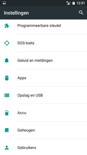 Scroll naar en selecteer Accu
