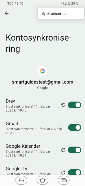Vælg Synkroniser nu