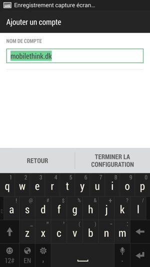 Donnez un nom à votre compte et saisissez votre nom. Sélectionnez TERMINER LA CONFIGURATION