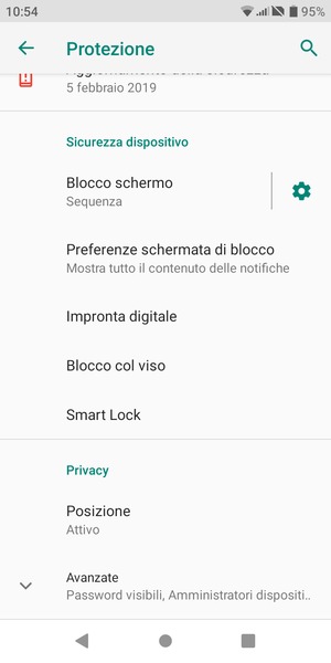 Per cambiare il PIN della scheda SIM, scorri e seleziona Avanzate