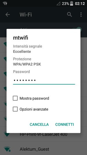 Inserisci la password del Wi-Fi e seleziona CONNETTI