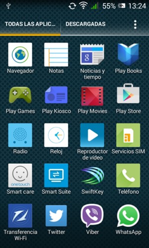 Desplácese y seleccione Play Store