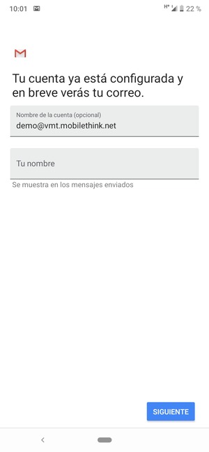 Déle a su cuenta un nombre y escriba su nombre. Seleccione SIGUIENTE