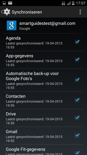 Zorg ervoor dat Contacten geselecteerd is