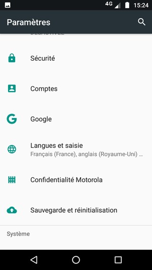Faites défiler et sélectionnez Comptes