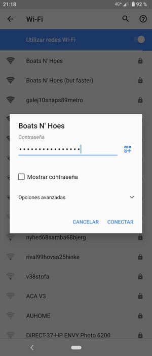 Introduzca la contraseña de Wi-Fi y seleccione CONECTAR
