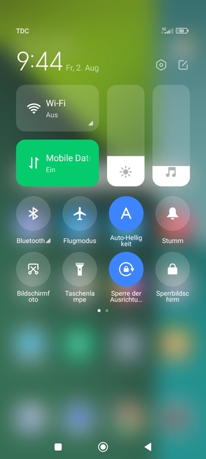 Streifen Sie nach links