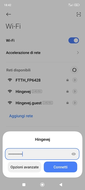 Inserisci la password del Wi-Fi e seleziona Connetti