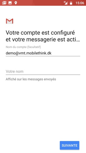 Donnez un nom à votre compte et saisissez votre nom. Sélectionnez SUIVANTE