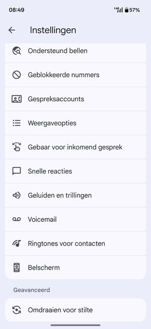 Scroll naar en selecteer Voicemail