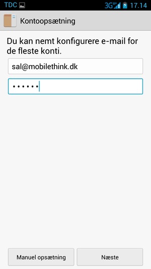 Indtast din e-mailadresse og adgangskode. Vælg Næste