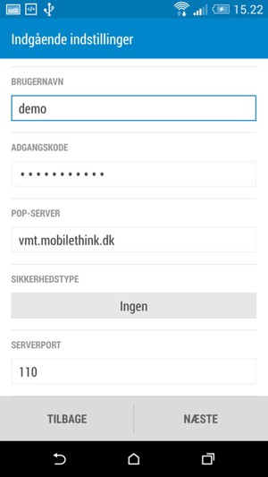 Scroll ned og indtast e-mail-oplysninger for Indgående serverindstillinger. Vælg NÆSTE