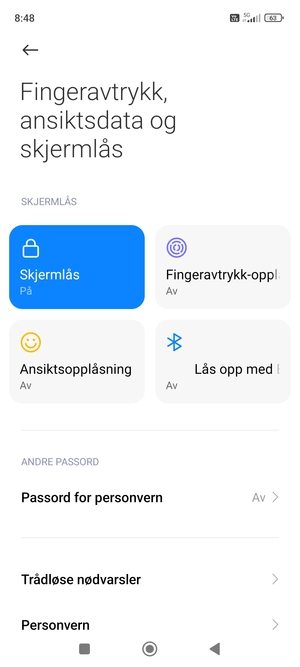 Telefonen din er nå sikret med en skjermlås