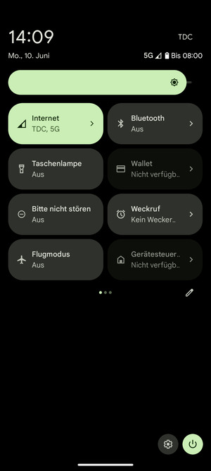 Stellen Sie die Helligkeit auf das erforderliche Niveau