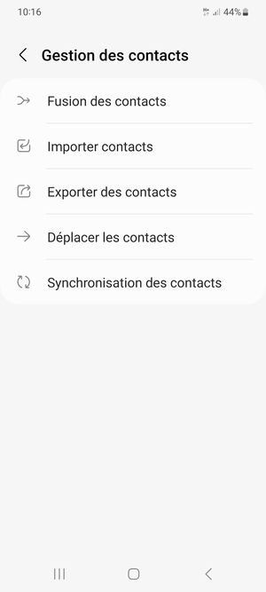 Sélectionnez Importer contacts