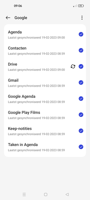 Zorg ervoor dat Contacten geselecteerd is